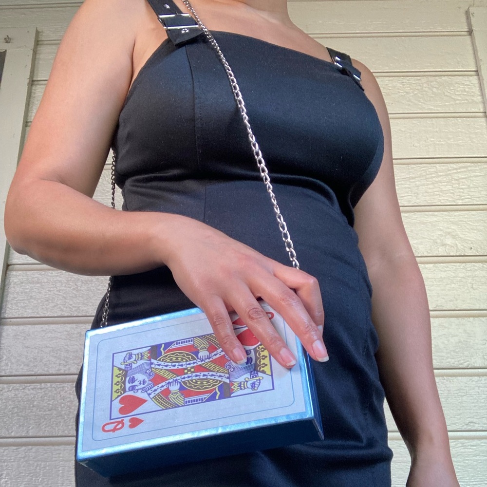 Queen of Hearts Blue Crossbody Bag